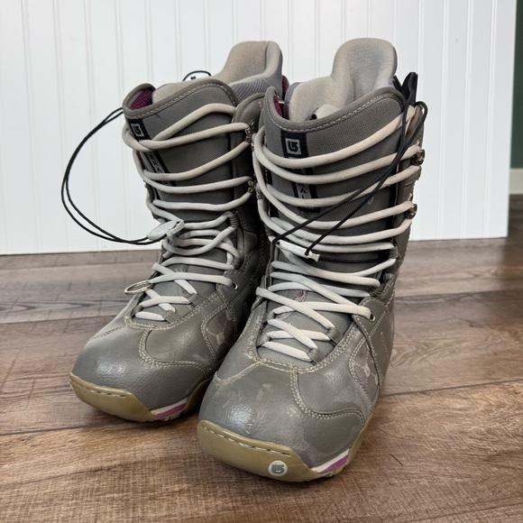 burton emerald women's snowboard boots Smalls - for better edge Burton Emerald women snowboard boots